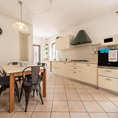 La Casa Del Borgo Con Parcheggio Appartement Malcesine Buitenkant foto